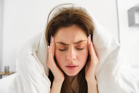 Claves para recuperarte de una trasnochada (la #4 te sorprenderá)